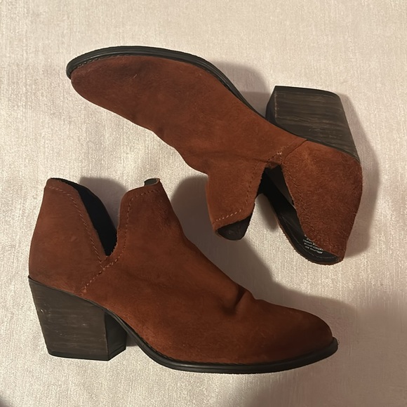Steve Madden Women’s ‘Adelphie’ Style Ankle Booties Dark Copper Brown Size 8 - Picture 5 of 14